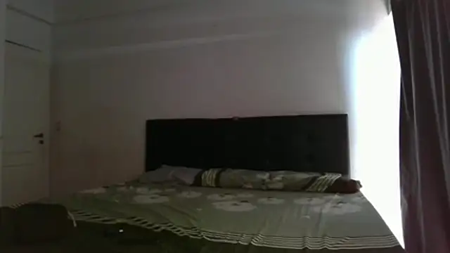 Ceciihot online show from 02-26-26, 02:06