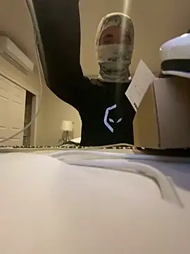 phantom898983 online show from 03-04-26, 05:37