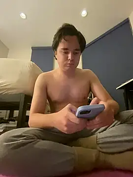 phantom898983 online show from 01-19-26, 05:22