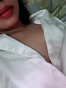 -Moon-20 online show from 12-18-25, 01:26