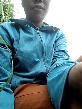 Snapshot of anna-can chatting on 12-17-25, 05:56 anna-can online show from 12-17-25, 05:56