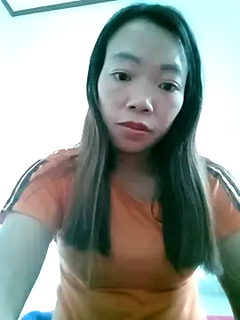 Snapshot of anna-can chatting on 12-23-25, 06:02 anna-can online show from 12-23-25, 06:02