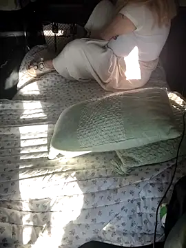 SpiderRose online show from 03-01-26, 10:54