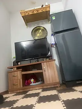 Hello honey online show from 04-18-26, 03:36