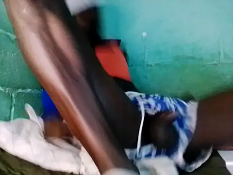 Faysbaakop3 online show from 02-12-26, 04:18