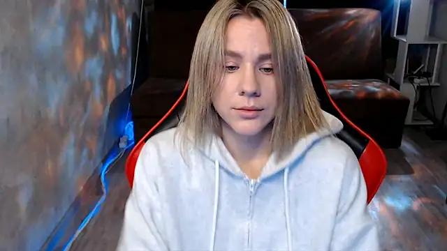 MiaBun1 online show from 03-19-26, 02:55