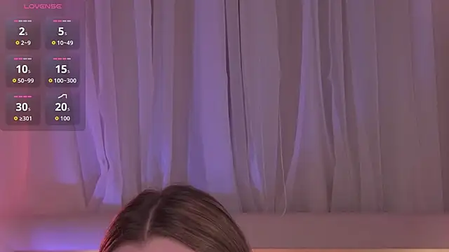 Snapshot of AnnaRow chatting on 02-17-26, 03:59 AnnaRow online show from 02-17-26, 03:59