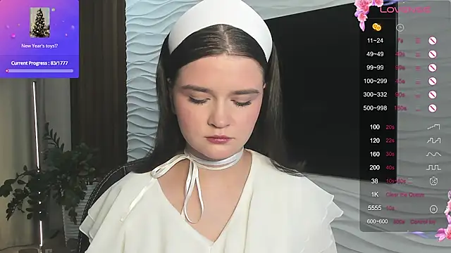 LanaTreades online show from 12-20-25, 01:03