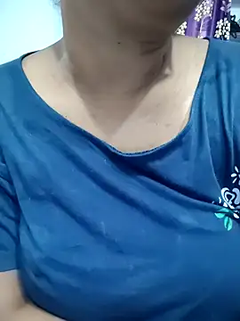 Snapshot of telugupravalli chatting on 06-15-26, 02:45 telugupravalli online show from 06-15-26, 02:45