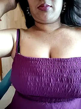 Snapshot of telugupravalli chatting on 07-25-26, 07:27 telugupravalli online show from 07-25-26, 07:27