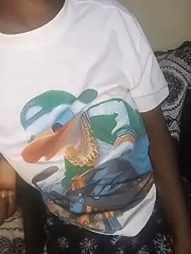 Snapshot of NgobeniAngel chatting on 06-12-26, 07:55 NgobeniAngel online show from 06-12-26, 07:55