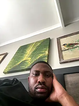 Snapshot of Mthondo213 chatting on 12-05-25, 12:48 Mthondo213 online show from 12-05-25, 12:48