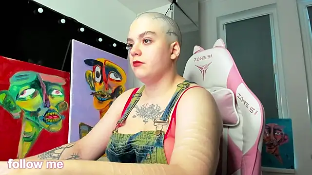 enigmastella online show from 12-19-25, 11:01