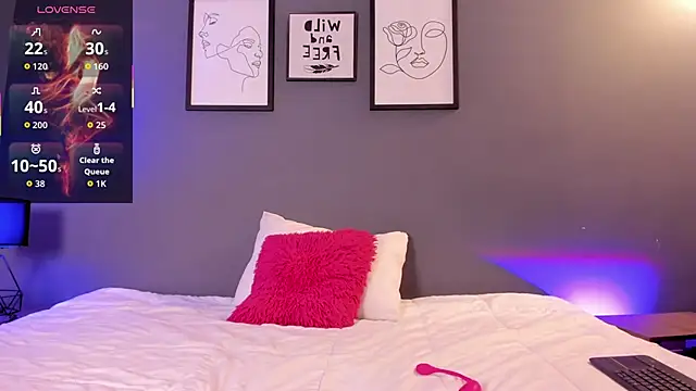 Melody evanss online show from 04-09-26, 11:49