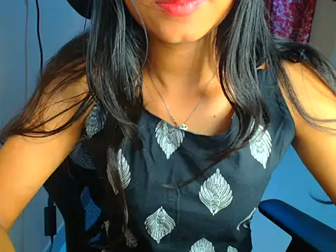 Sexy Sanaya2 online show from 03-28-26, 10:00