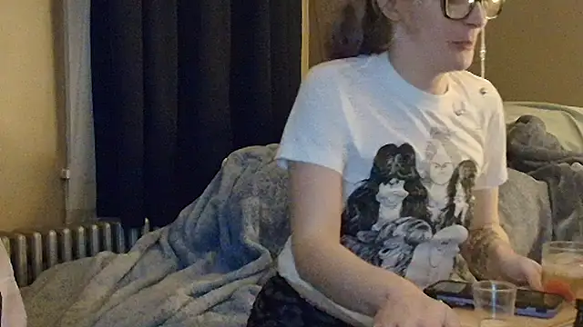 blondebombshell4343 online show from 12-16-25, 12:59