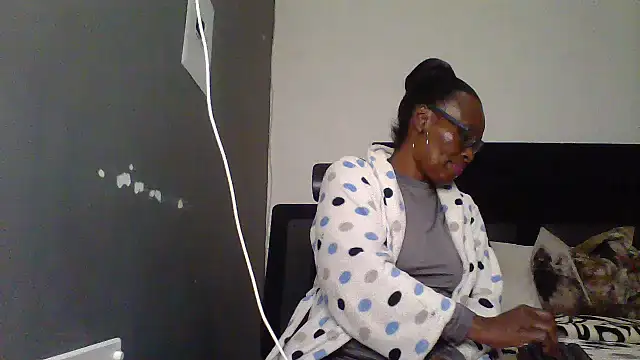 hotgrannxxx58 online show from 07-14-26, 09:43