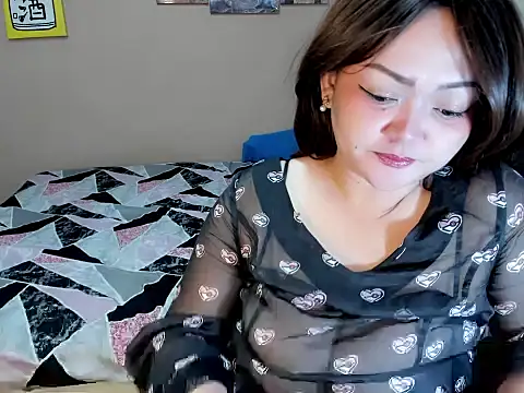 Snapshot of seeyou_2morrow chatting on 03-18-26, 04:08 seeyou 2morrow online show from 03-18-26, 04:08