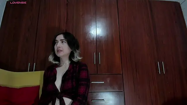 carly grasso online show from 04-14-26, 03:11