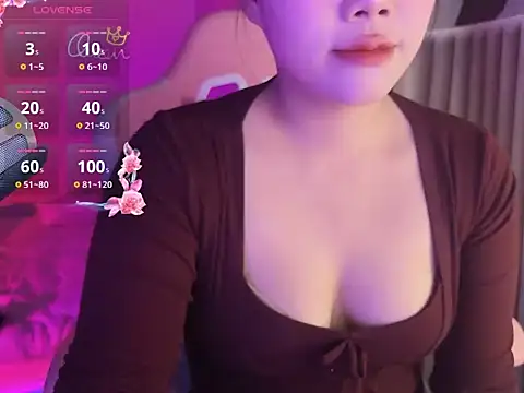 lilly dang online show from 01-13-26, 12:31