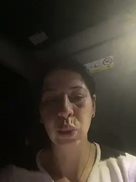 coupledeea online show from 02-05-26, 07:53