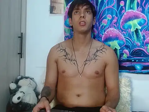 Wolf light online show from 01-12-26, 12:06