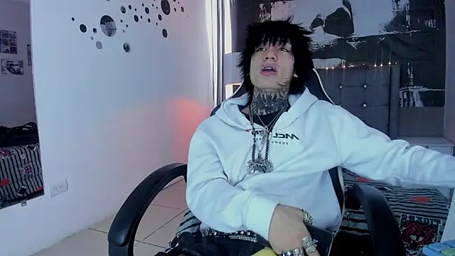 koryu skull online show from 02-05-26, 08:15