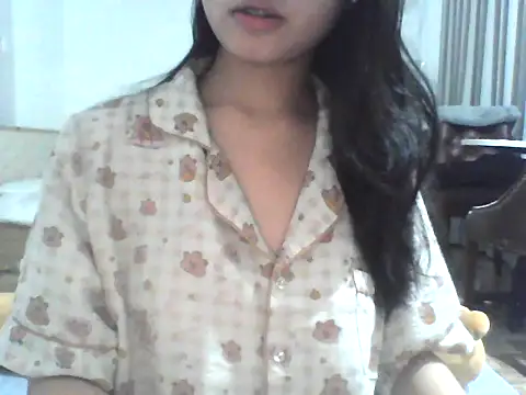 KellyCin online show from 12-14-25, 06:24