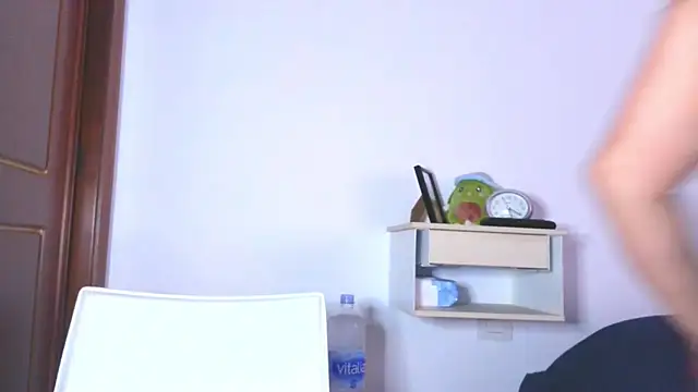 mariajosebarrazaa online show from 04-02-26, 04:13