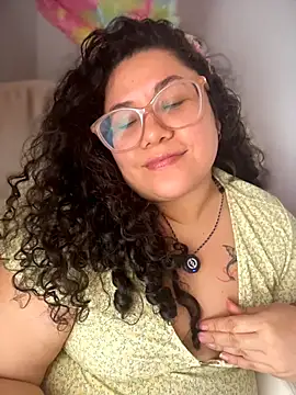 VanesssaMilf  online show from 04-03-26, 02:56