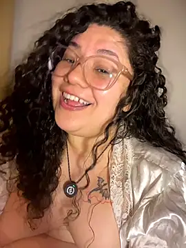 VanesssaMilf  online show from 02-20-26, 06:26