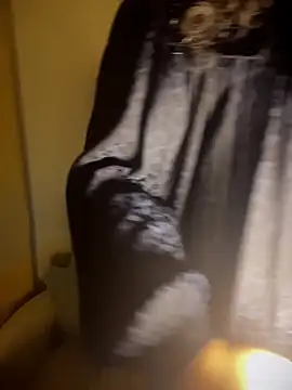 VanesssaMilf  online show from 03-03-26, 01:12