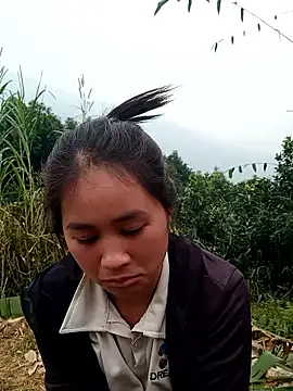 Him MountainGirl online show from 01-14-26, 05:44