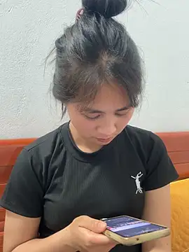 Him MountainGirl online show from 03-23-26, 01:33