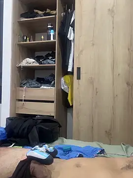 Snapshot of SuperDotado6666 chatting on 03-23-26, 02:44 SuperDotado6666 online show from 03-23-26, 02:44