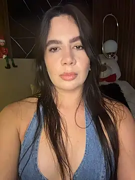 ValentinaEliot online show from 12-14-25, 01:34