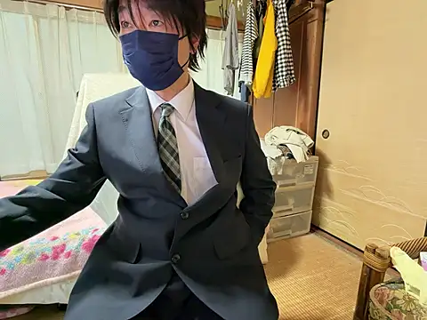 Hirokazu 12 online show from 02-11-26, 02:22