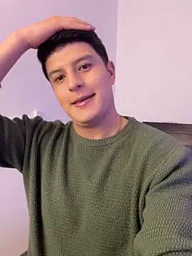 Snapshot of Goldenknight33 chatting on 02-04-26, 04:02 Goldenknight33 online show from 02-04-26, 04:02