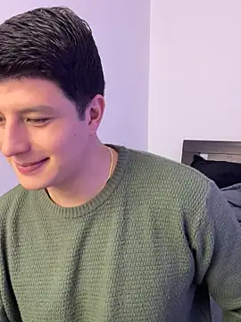 Snapshot of Goldenknight33 chatting on 02-10-26, 01:10 Goldenknight33 online show from 02-10-26, 01:10