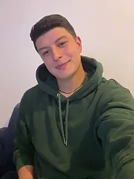 Goldenknight33 online show from 03-27-26, 09:49