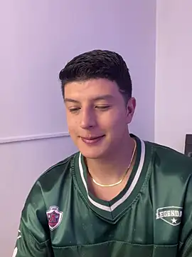 Goldenknight33 online show from 03-25-26, 12:37