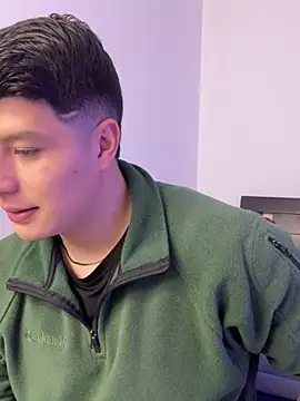 Snapshot of Goldenknight33 chatting on 02-24-26, 04:19 Goldenknight33 online show from 02-24-26, 04:19