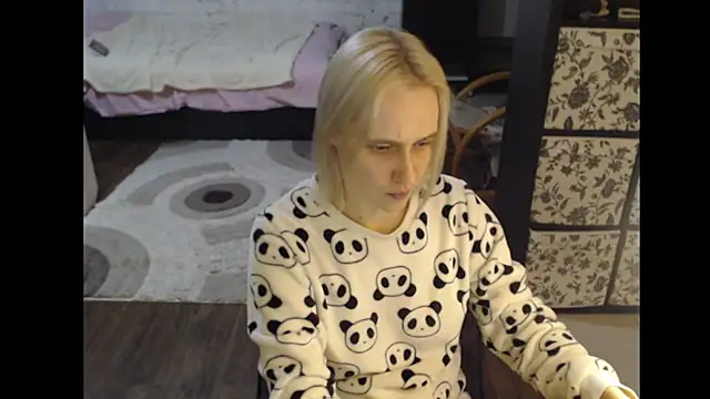 Snapshot of Sweet_Shugar_4Daddy chatting on 01-11-26, 03:08 Sweet Shugar 4Daddy online show from 01-11-26, 03:08