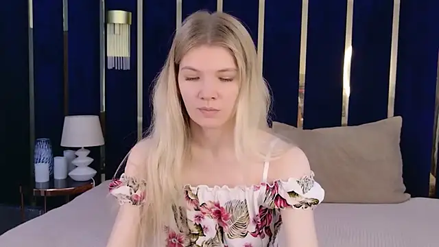 Snapshot of Vivien_Hans chatting on 05-24-26, 03:45 Vivien Hans online show from 05-24-26, 03:45
