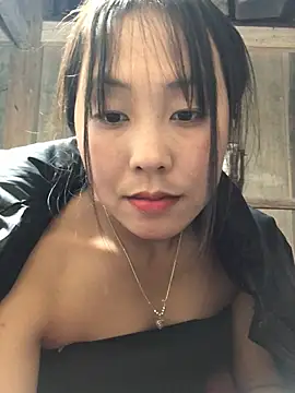 Snapshot of bae-asian chatting on 01-15-26, 12:30 bae-asian online show from 01-15-26, 12:30