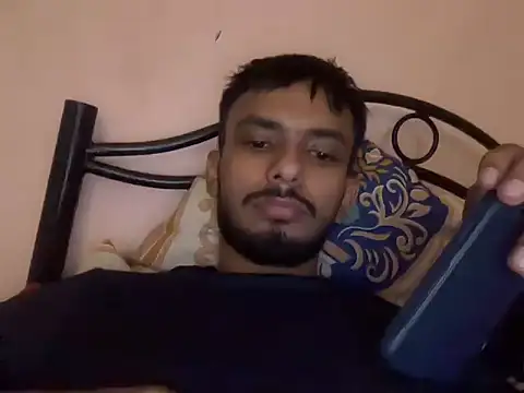 Snapshot of CutieDickBoiii chatting on 06-13-26, 09:40 CutieDickBoiii online show from 06-13-26, 09:40