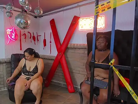 RachelleEvans online show from 01-11-26, 06:37