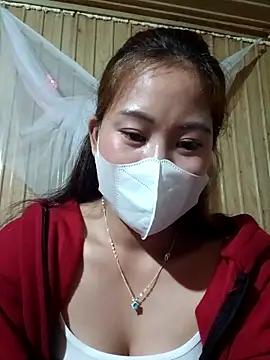 Snapshot of mayni012314 chatting on 12-19-25, 05:15 mayni012314 online show from 12-19-25, 05:15