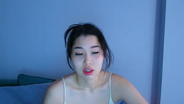 Snapshot of kimyjina chatting on 05-05-26, 03:09 kimyjina online show from 05-05-26, 03:09