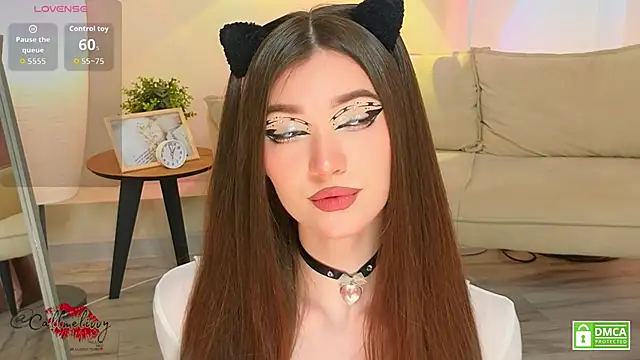 oliviaah  online show from 02-05-26, 03:19